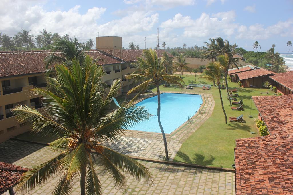 Club Koggala Village Екстериор снимка