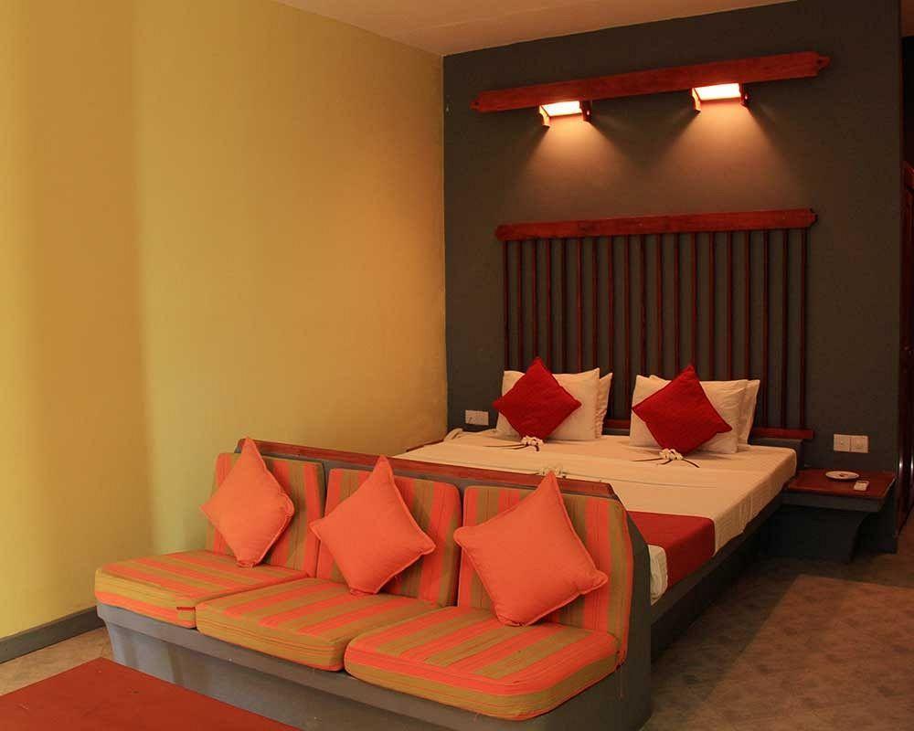 Club Koggala Village Екстериор снимка